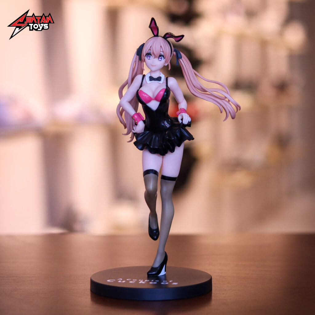 A Couple of Cuckoos - Erika Amano Noodle Stopper Figure